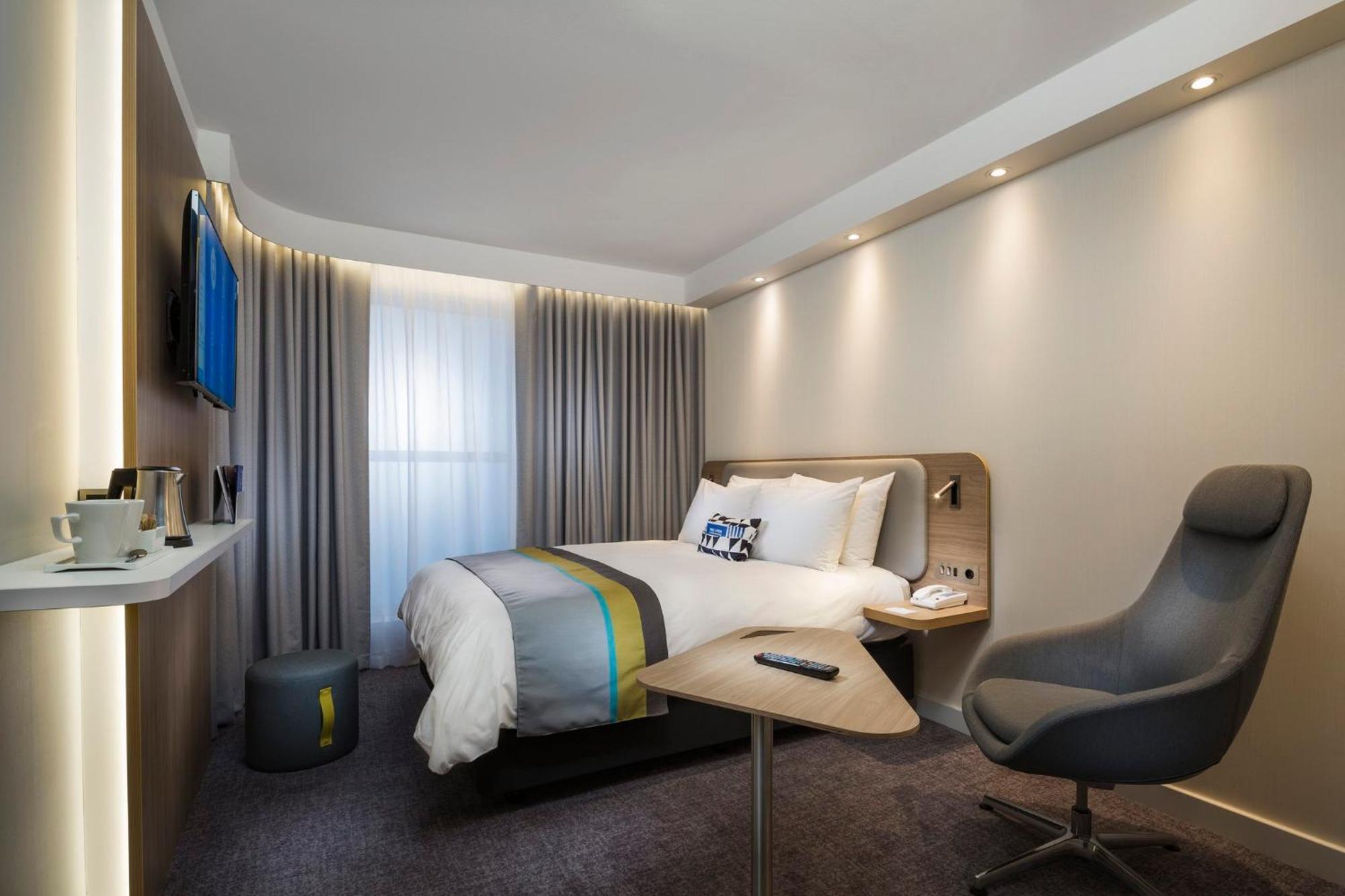 Holiday Inn Express Ajaccio By Ihg Exterior foto