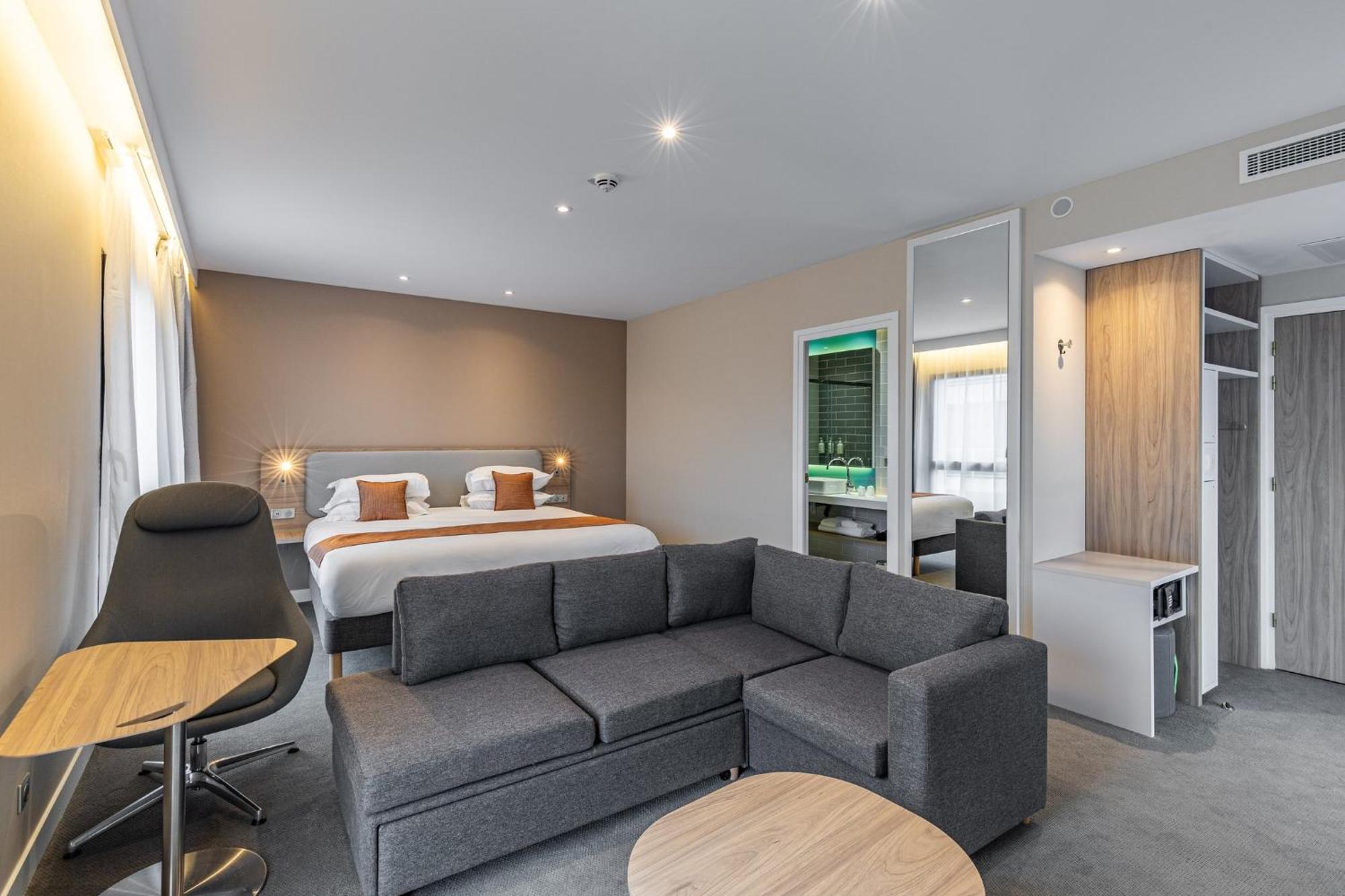Holiday Inn Express Ajaccio By Ihg Exterior foto